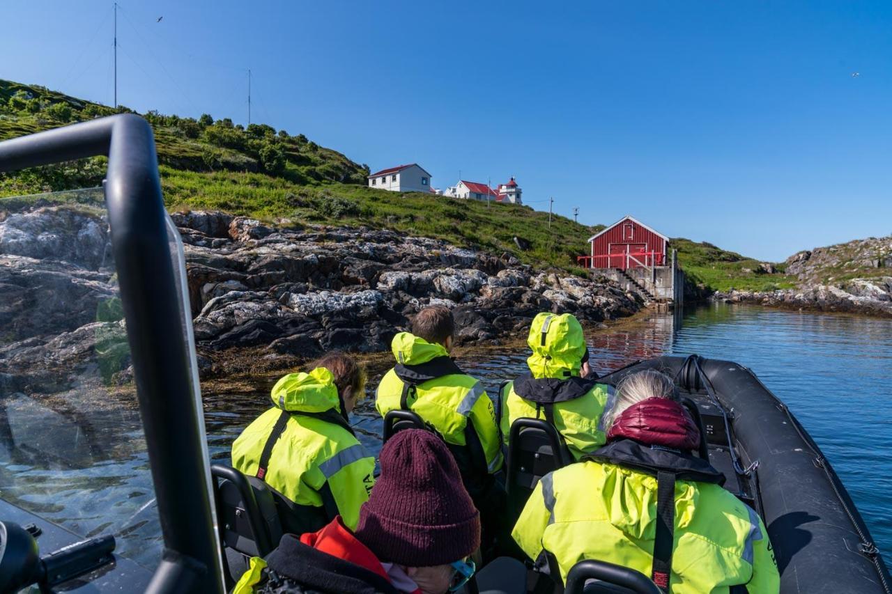 ホテル Laukvik Senja Botnhamn エクステリア 写真