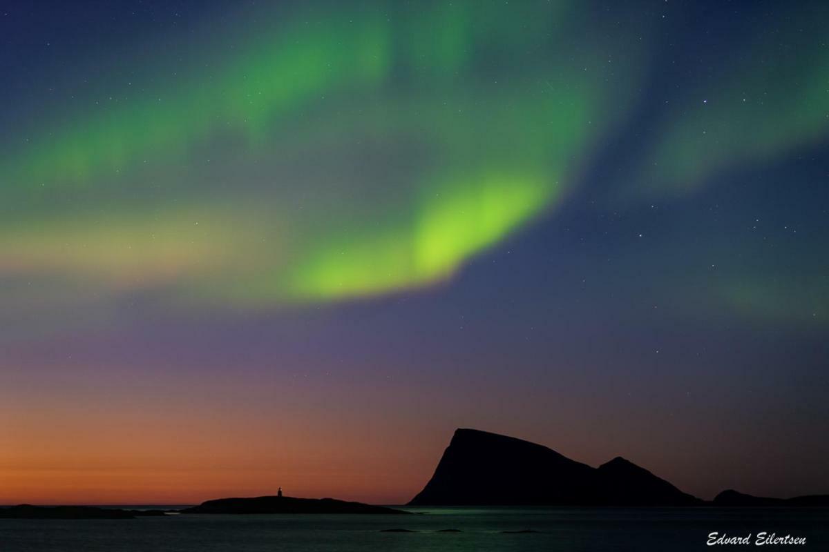 ホテル Laukvik Senja Botnhamn エクステリア 写真